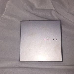 Mally under eye setting powder